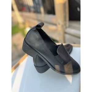 Shellys London Black Leather Flats Women's Size US7.5, EU38